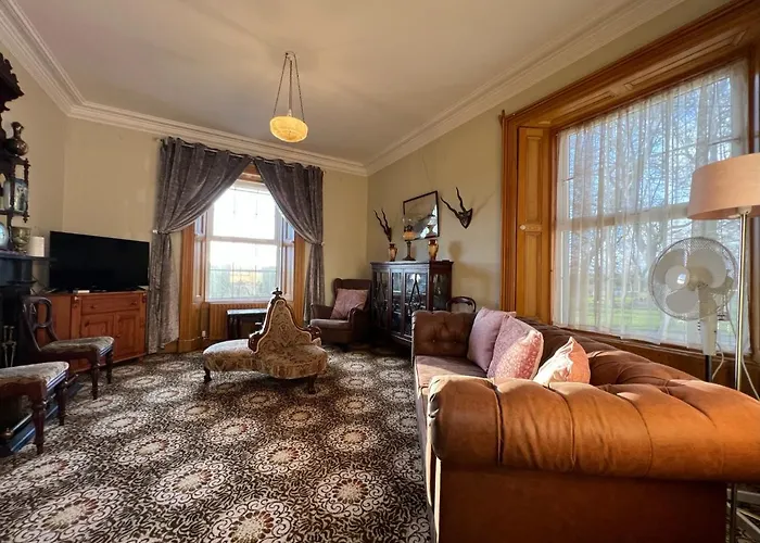 Nore View House
